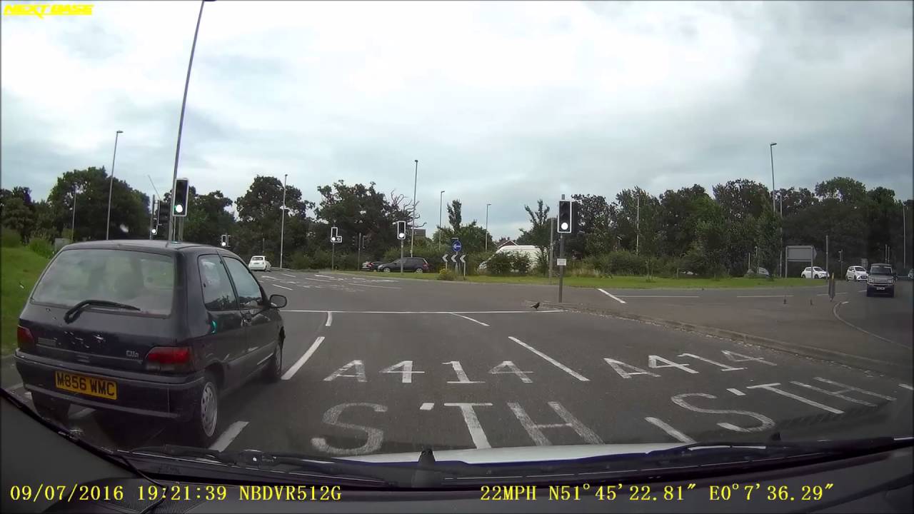 M856 WMC Harlow Driving, Essex Drivers, dangerous driver