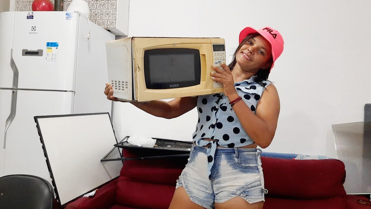 como desmontar micro-ondas e veja oq da pra fazer com as peças