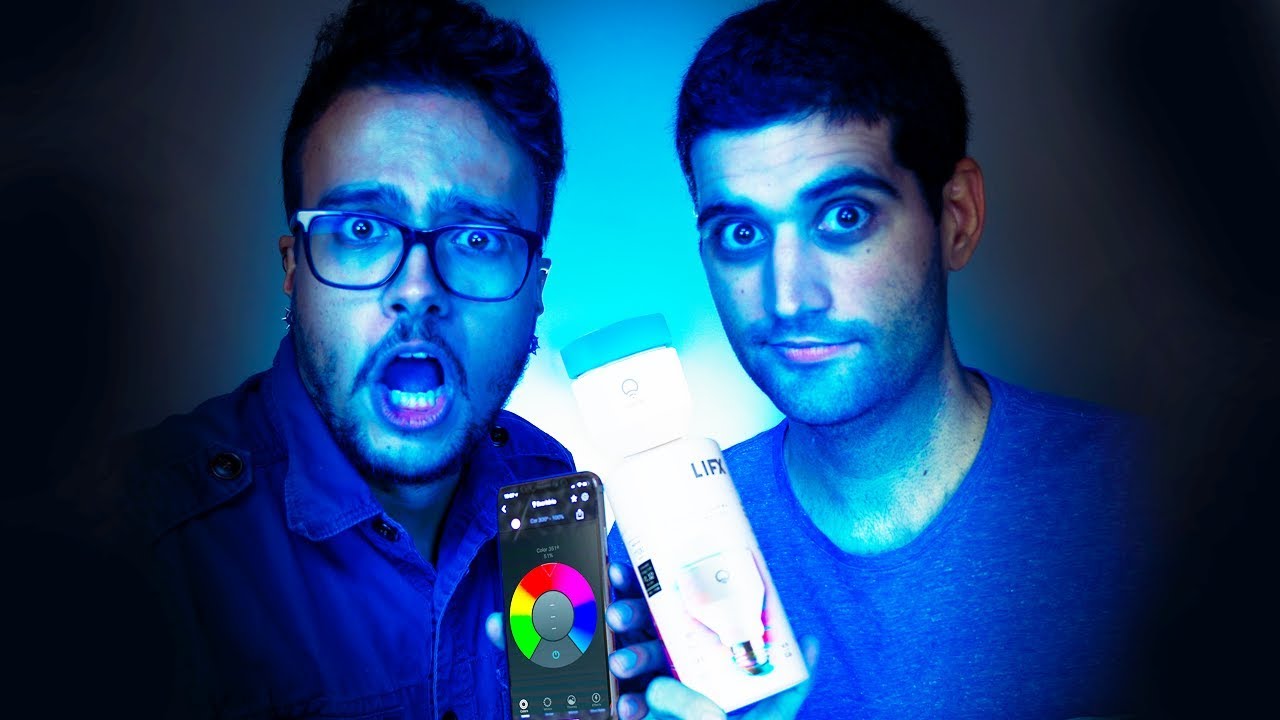 Você não vai acreditar no que essa LAMPADA faz, LUZ tecnológica incrível - Unboxing LIFX