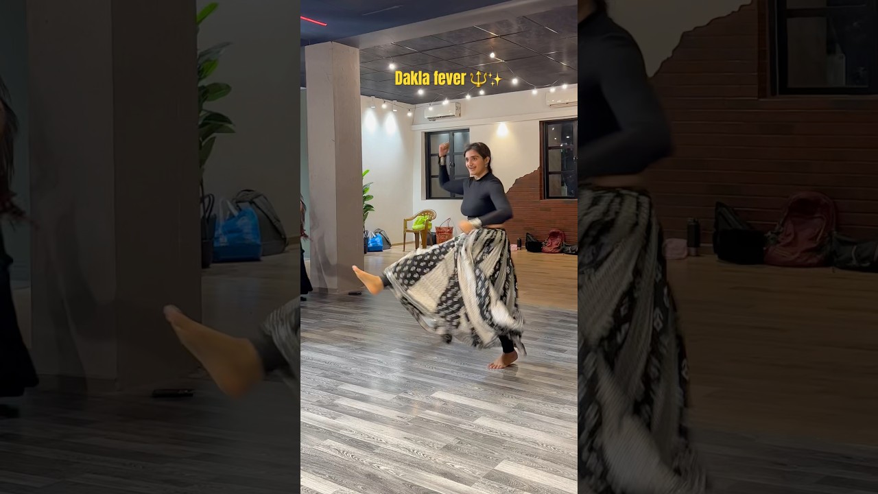 Dakla 2 by Aishwarya Joshi 🔱 | Dance Cover | Garba #shorts #daklafever #maataji #easychoreography