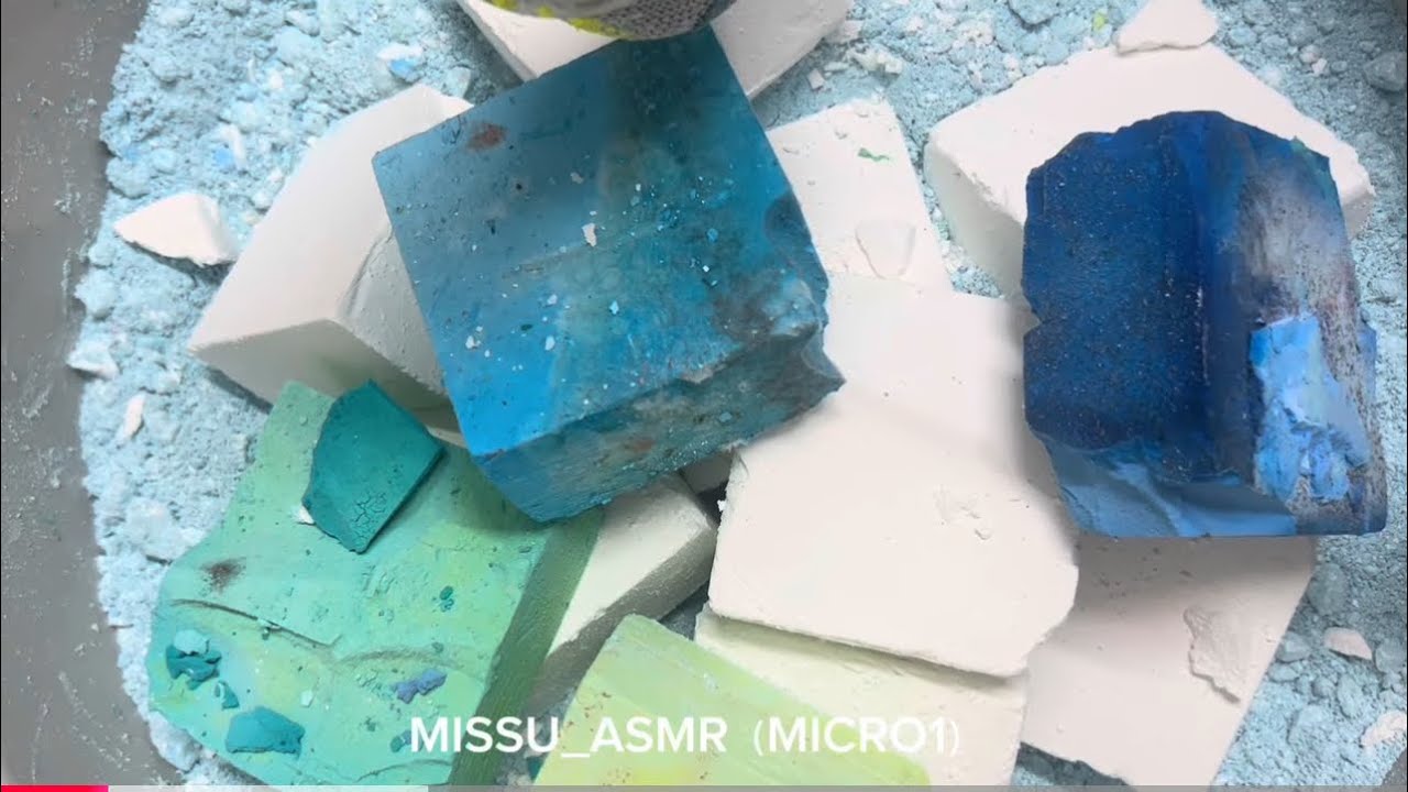 MICRO2&ndash;ASMR/ gym chalk//fresh and dyed gym chalk /Satisfying ASMR/Sleep Aid Oddly