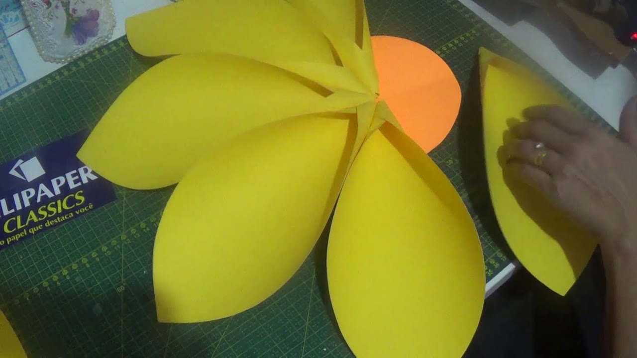 Girassol Gigante em Scrap - Parceria de Filiperson Papéis Especiais.