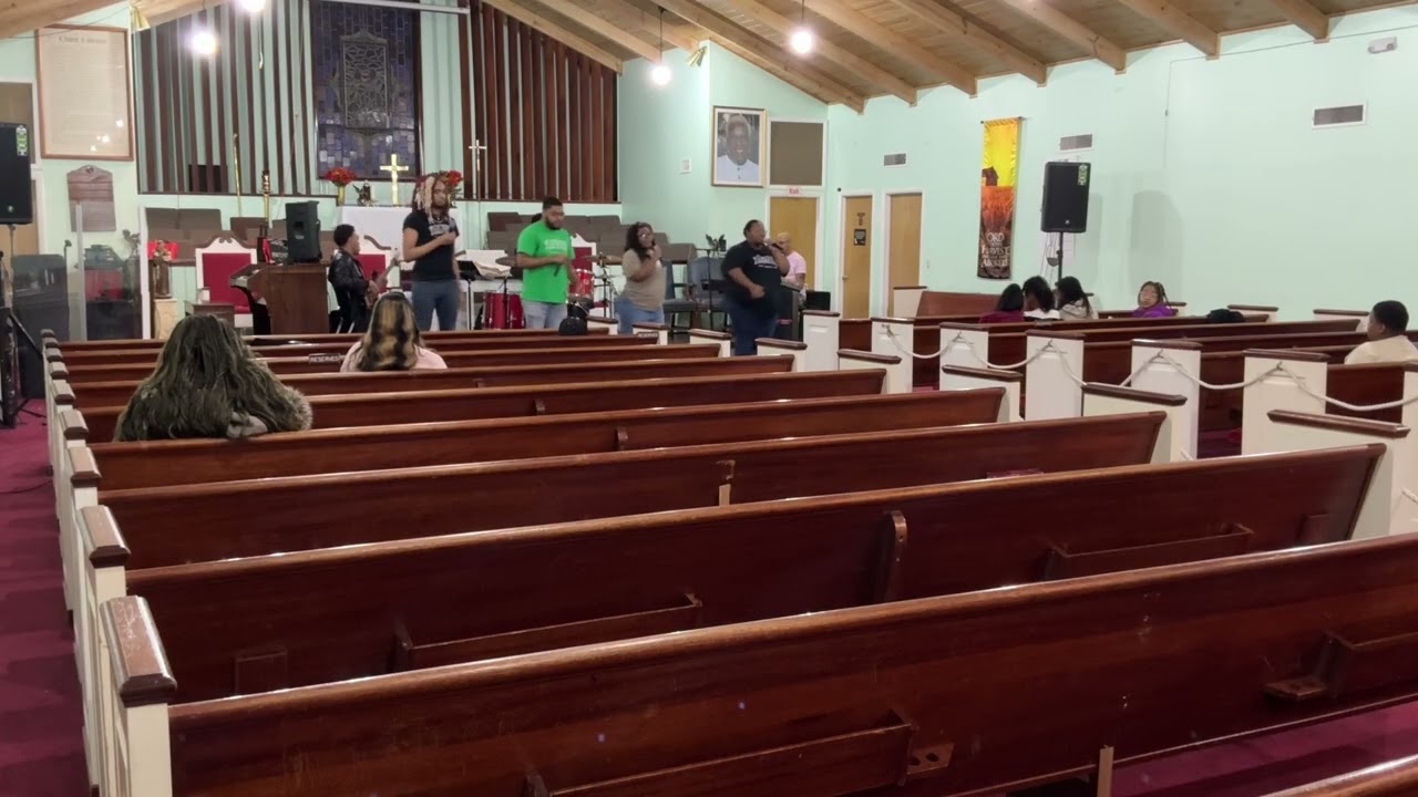 “King of Glory” -Voices Of Trinity