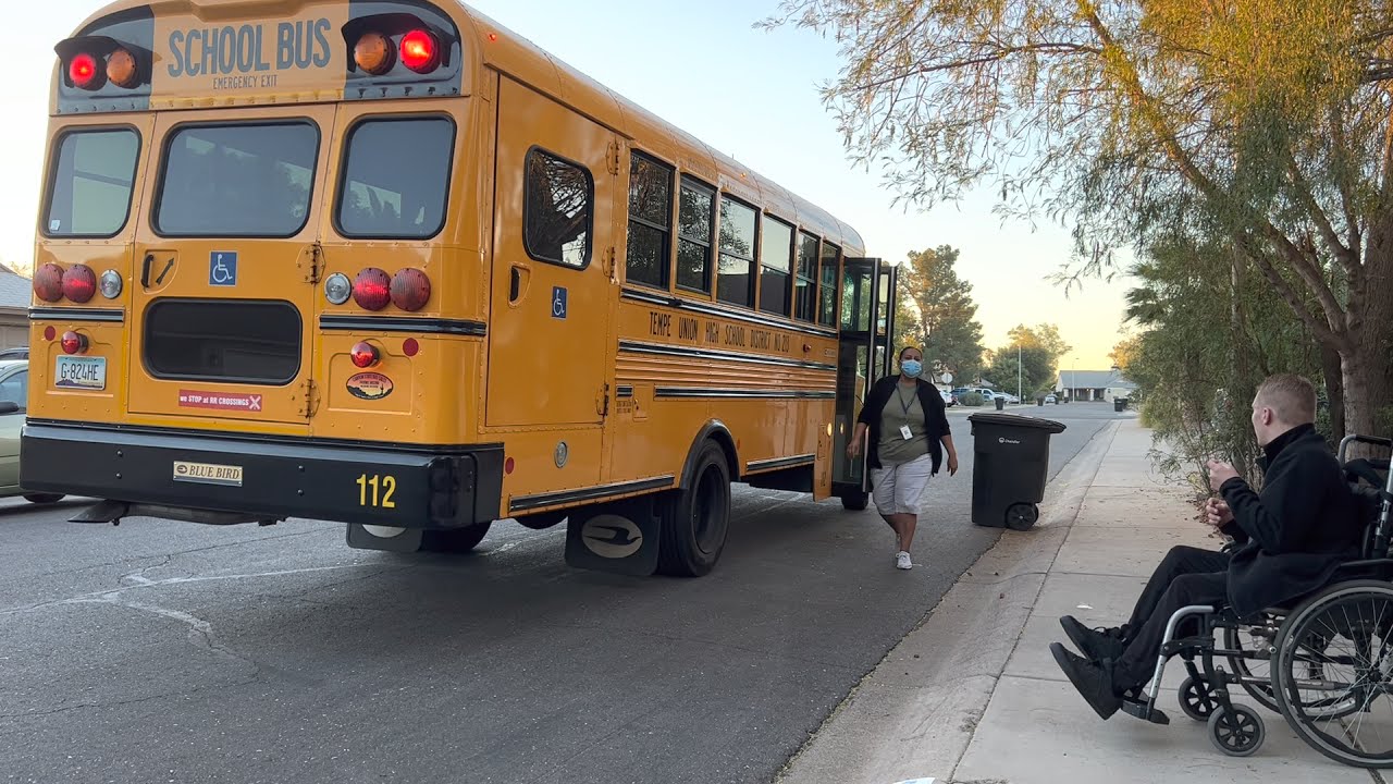 November morning Sagan Bus