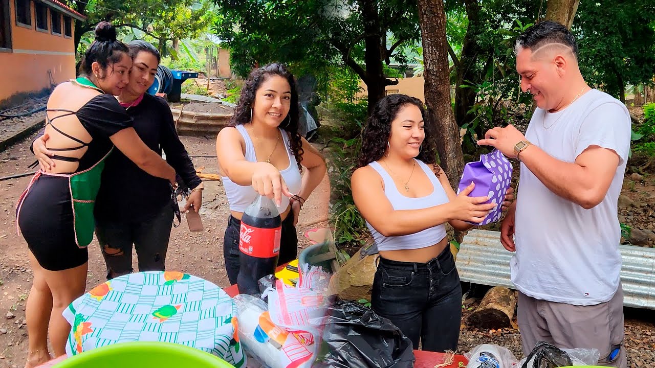 Llegaron los Invitados y con Ellos También los Regalos!! 🥳