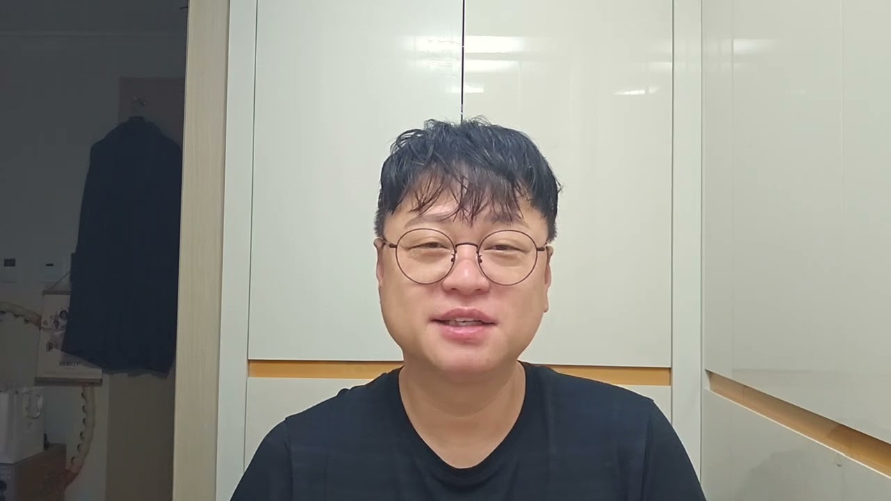 아침긍정확언 555일차. 인생은 계획한 대로 흘러가지 않는다. 그래도 좌절할 수만은 없다. 얼른 다른 계획을 세우고 해봐야지.
