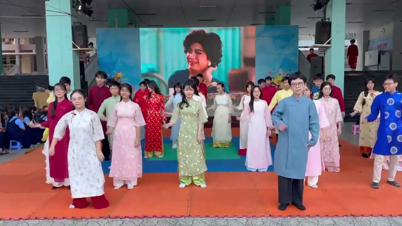 Liên khúc: Một năm mới bình an - Bo xì bo - Tết luôn mỉm cười - Lớp 9/7 - NVT - 2026