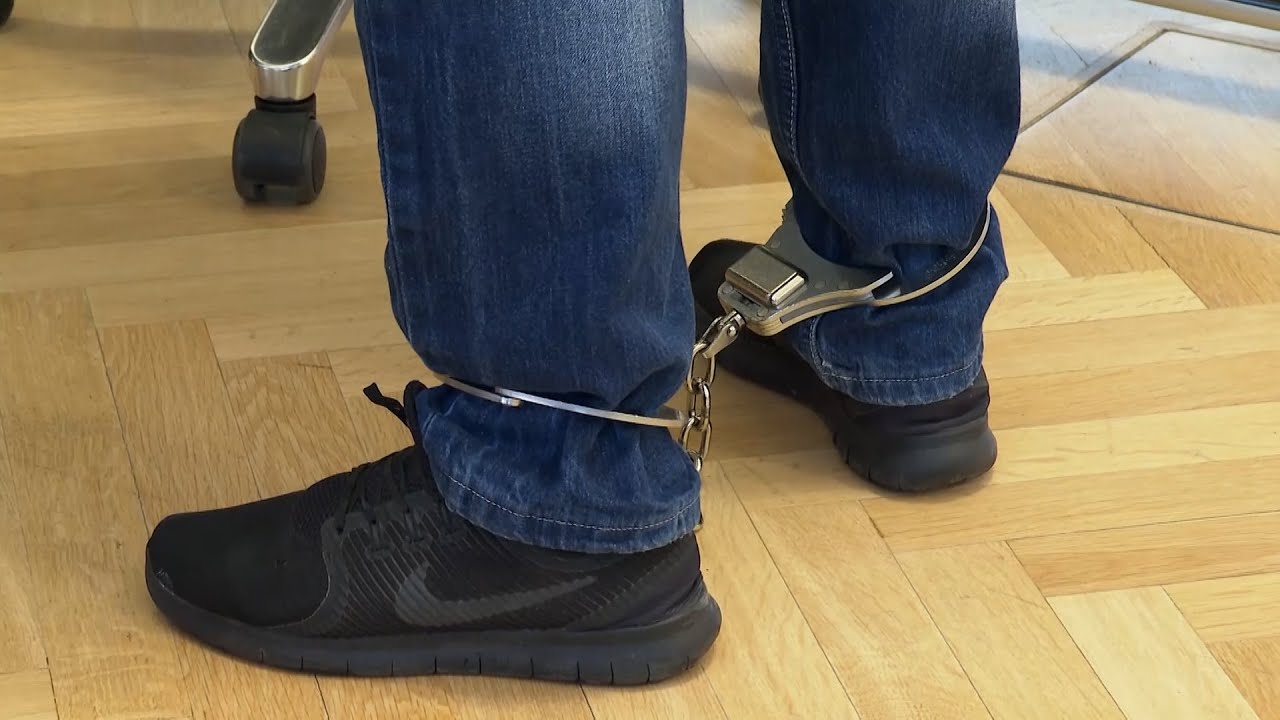 Geldautomaten gesprengt – Angeklagt vor Rostocker Landgericht