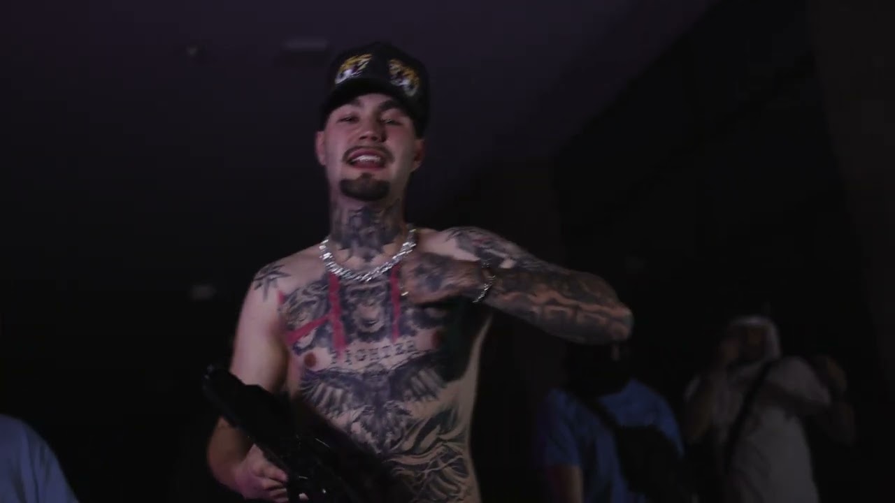 YCB - multe arme (Official Video)