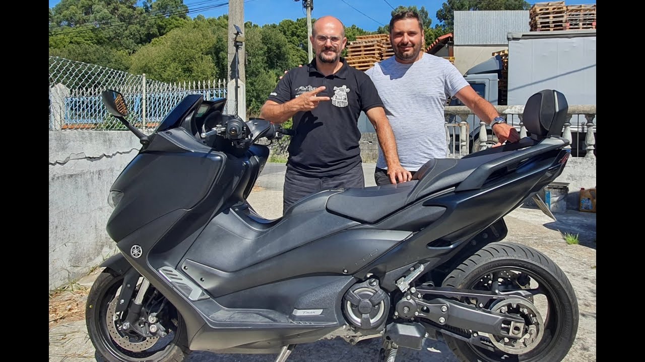 yamaha TMAX 560 do Ricardo Tavares