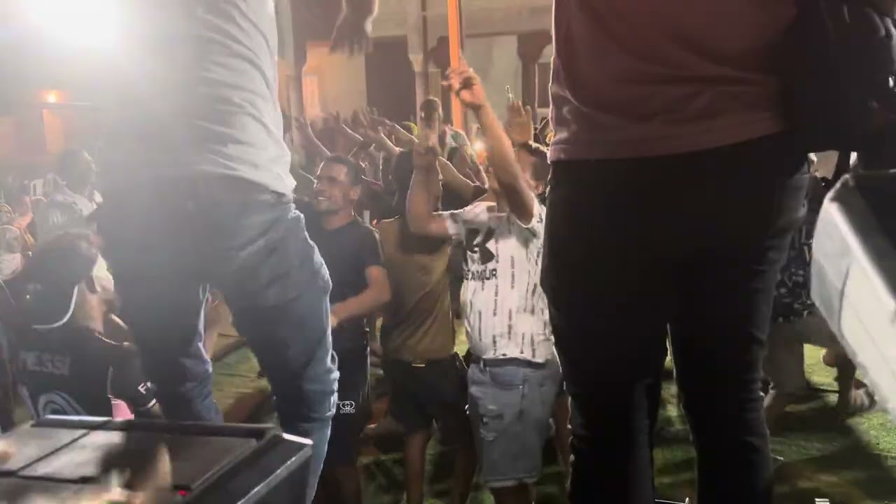 Cheb Wahid Ezzen (El Hout 3ala ness erouadhi)
