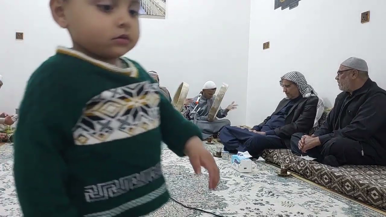 جلسة ذكر مباركة بحضور احباب الشيخ حاتم الرفاعي حفظه الله ورعاة مع المداح مصطفى العيساوي 