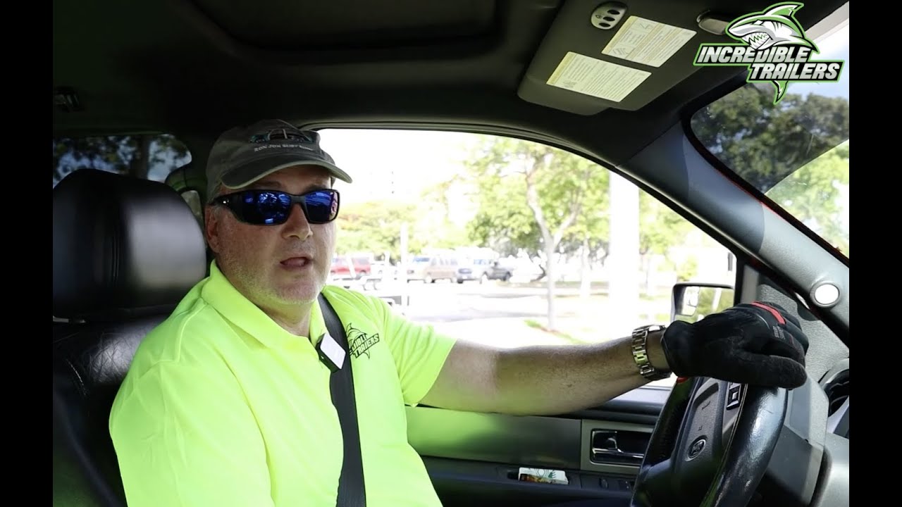 Drive while towing a Boat. Tips and tricks for safe driving down the road. #boattrailer