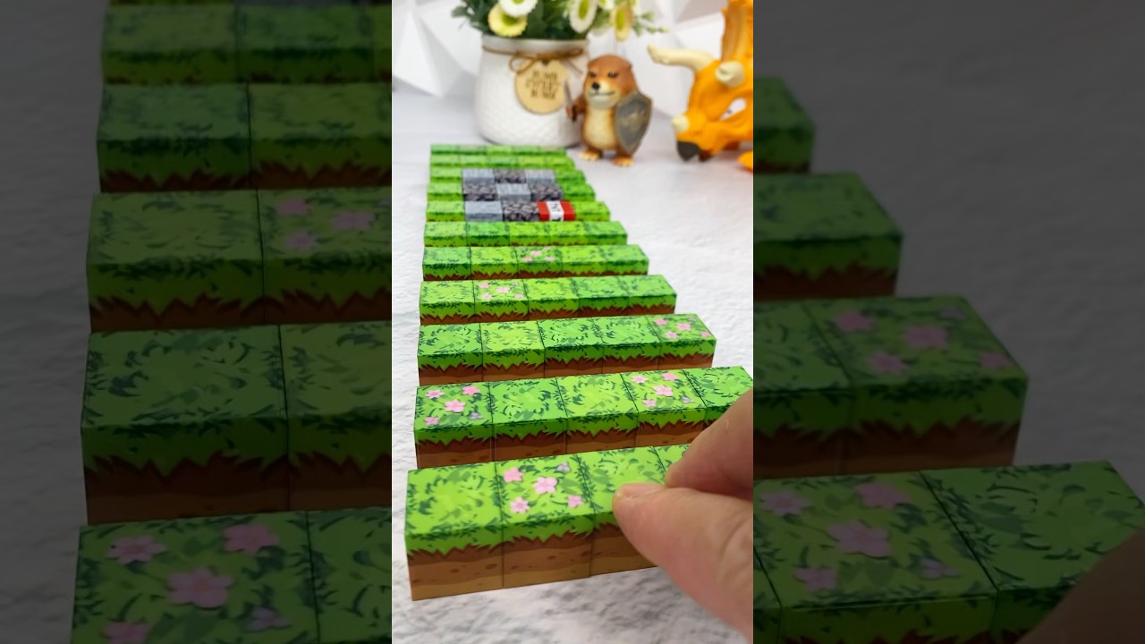 Magnetic building blocks are so fun! #minecraft #asmr #buildingtoys #satisfying #stressrelief #toys