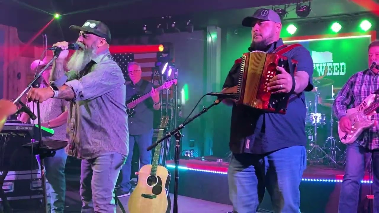 Art Tijerina Band -  Esa mujer