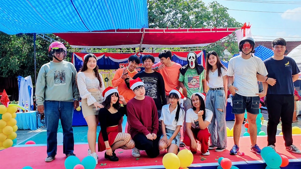 Christmas Show M.6 Pensmith | Official Napong Hirunsirisombut