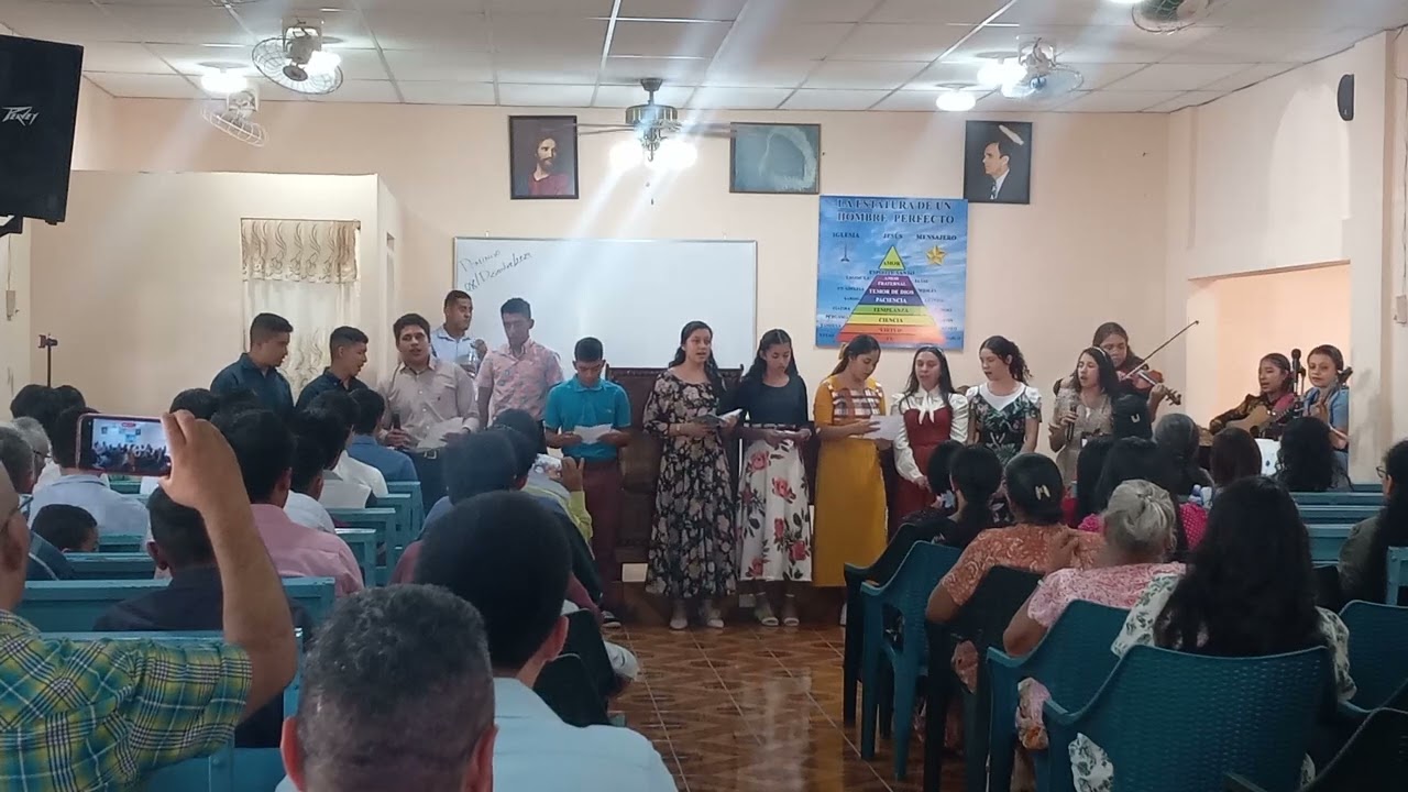 jovenes tabernáculo la voz del séptimo ángel El Paisnal El Salvador