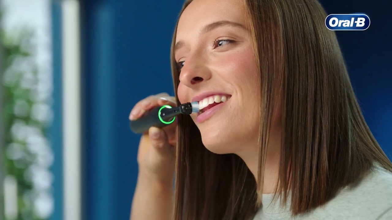 Dbaj o zęby tak jak Iga Świątek. Oral-B iO, o 100% czystsze zęby*