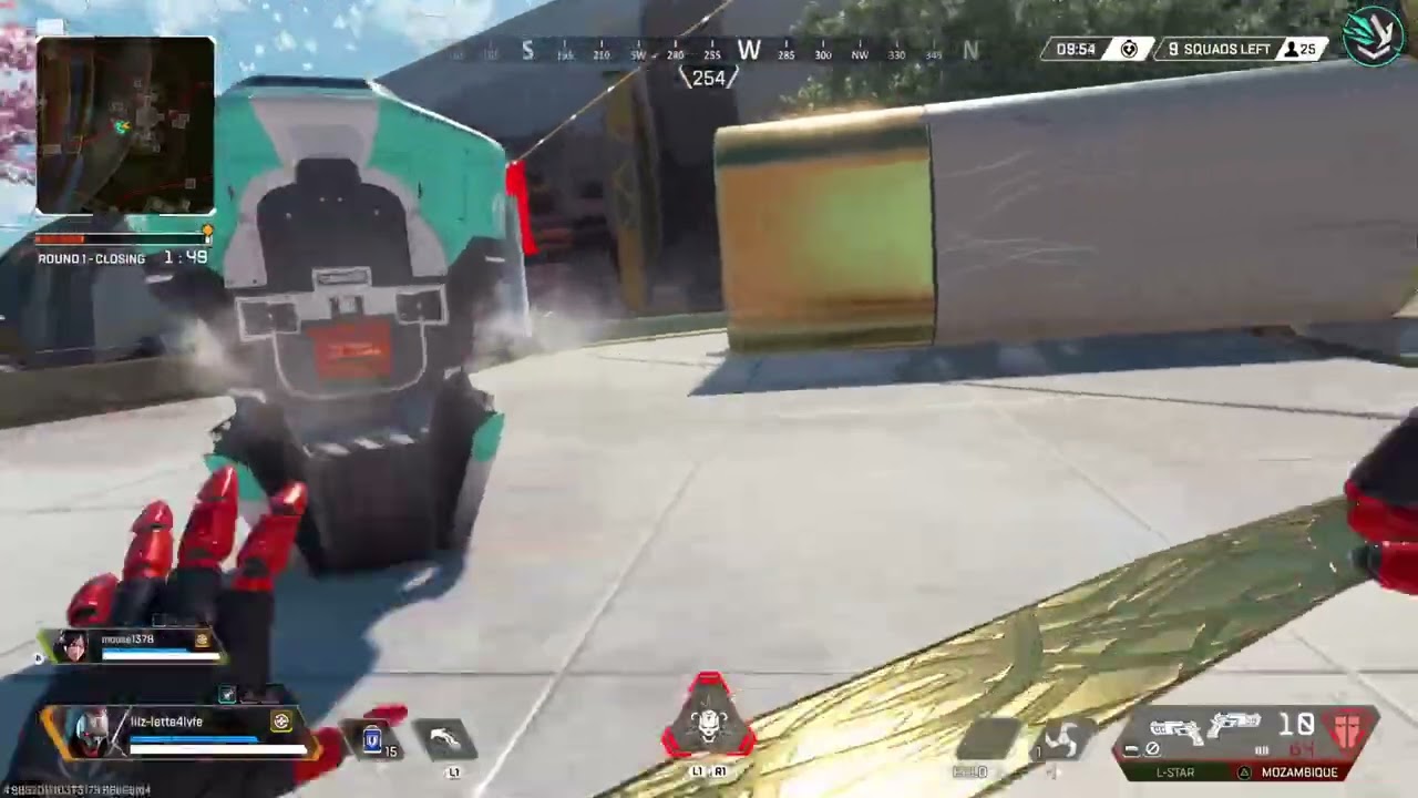 Apex christmas stream w/ @mouse1378
