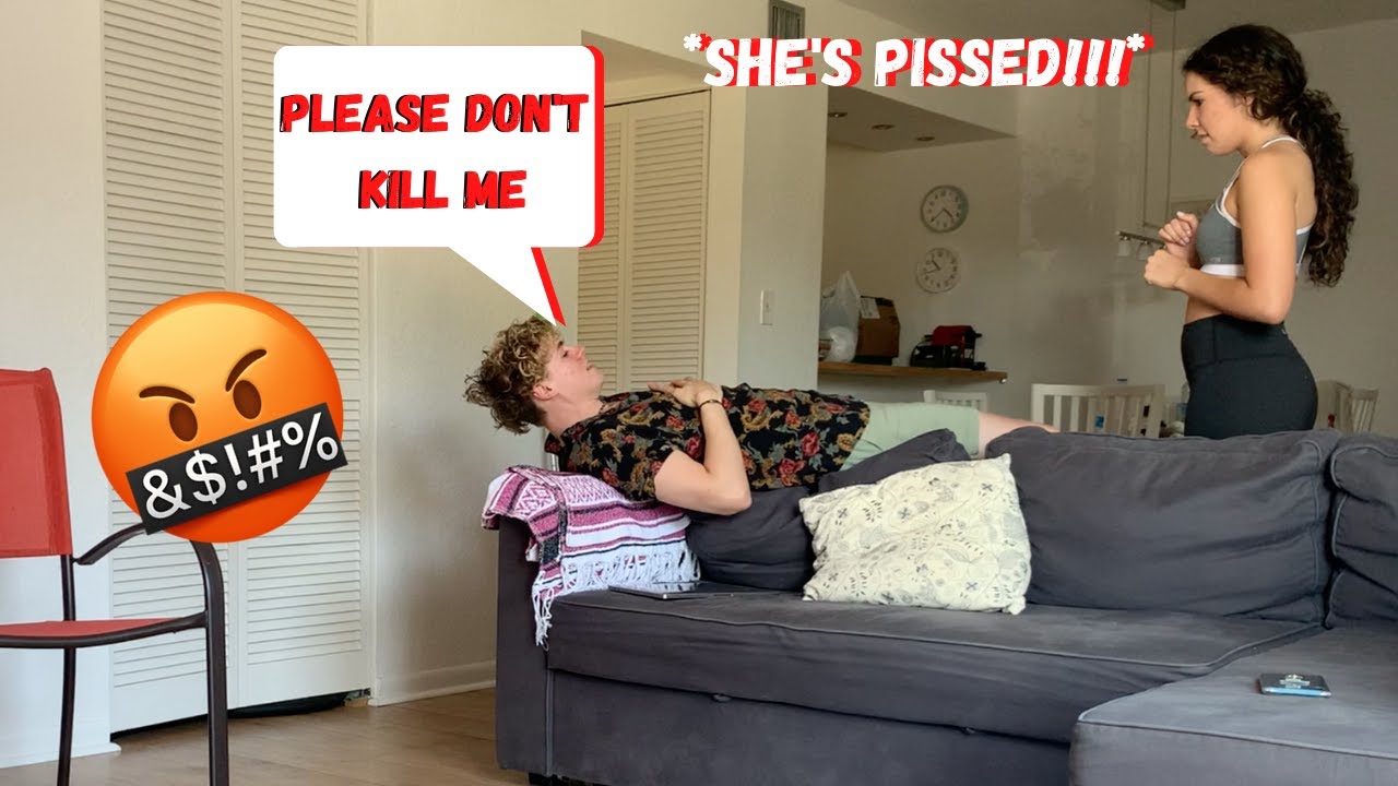 Spoiling My Girlfriend's FAVORITE TV Show PRANK! *gets aggresive* | Andrea & Lewis