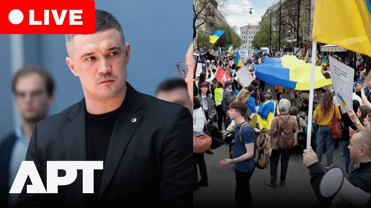 LIVE: Ukrainians Rally in Kyiv to Protest Defence Minister Mykhailo Fedorov's Dismissal | APT