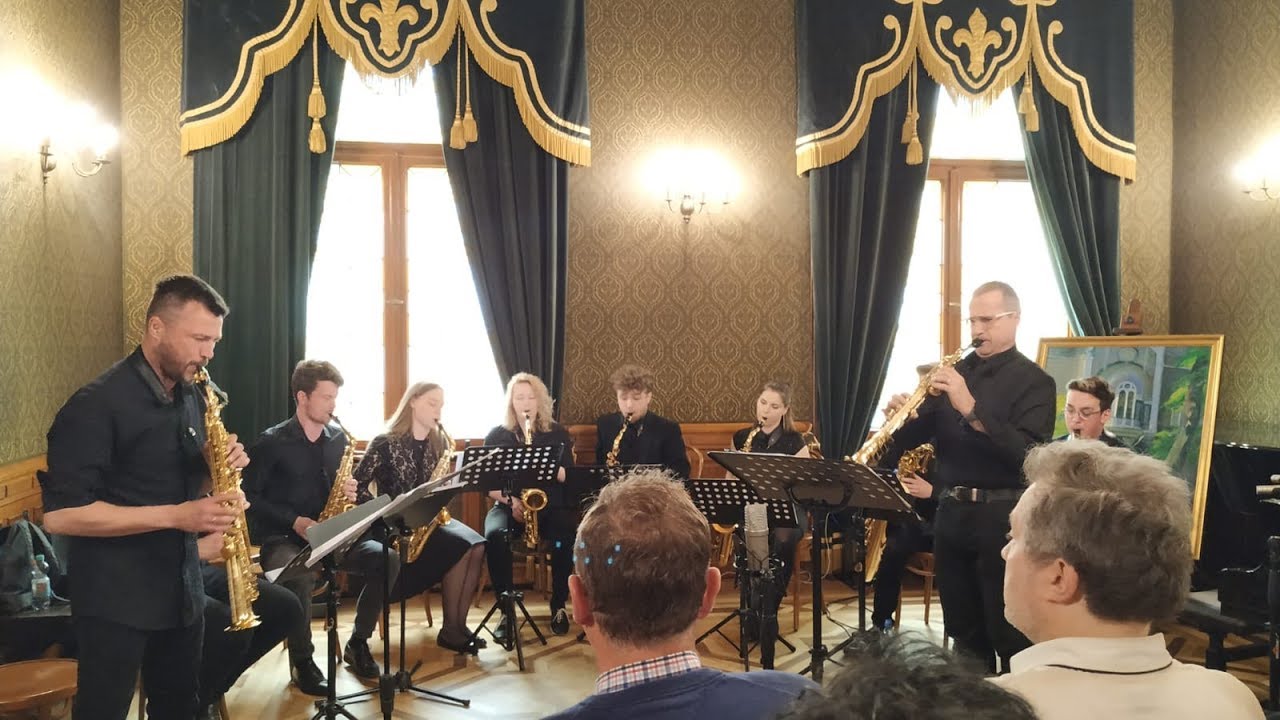 Arrival of the Queen of Sheba - G. F. Haendel saxophone Ensemble