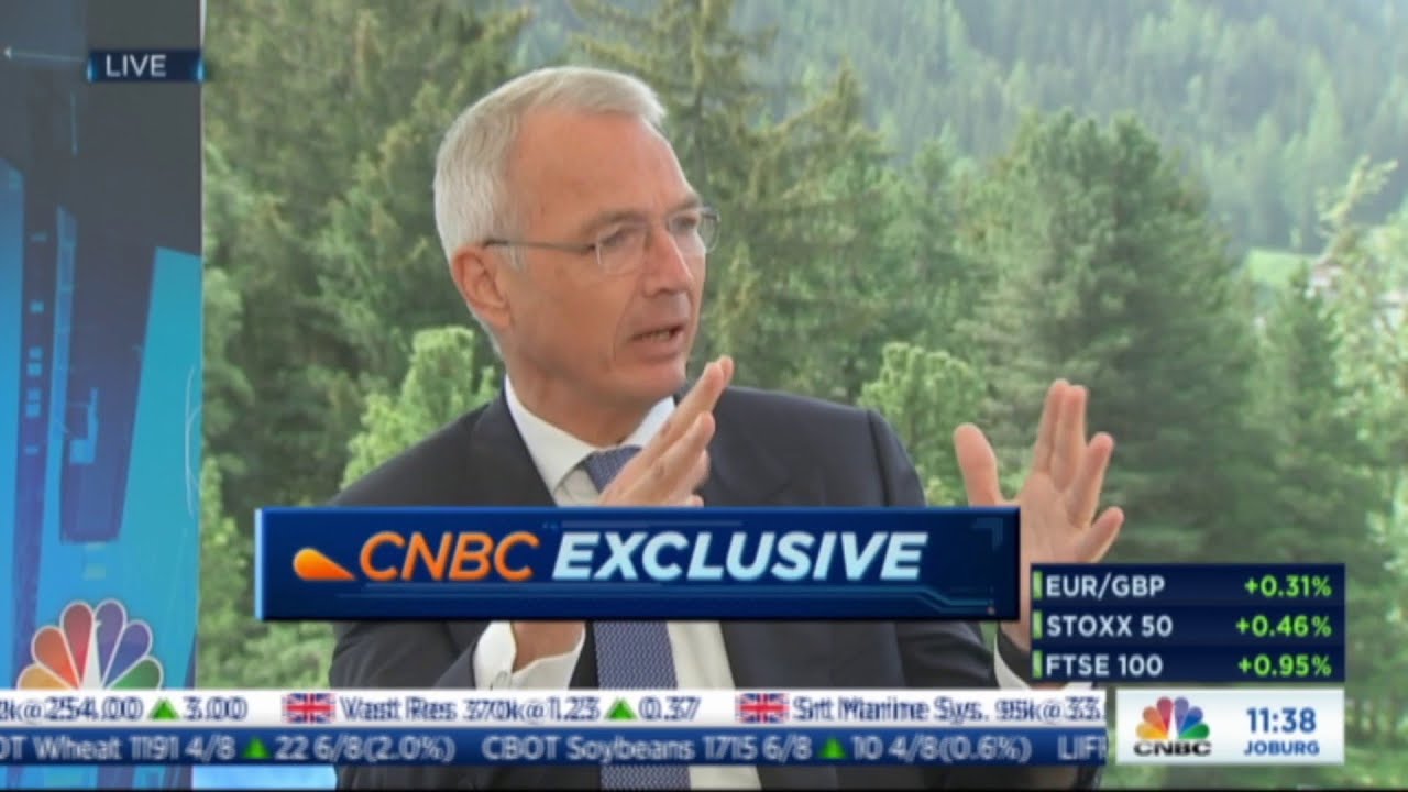 Tech stocks are seeing a shake-out not unlike the dotcom bubble, Credit Suisse chairman says