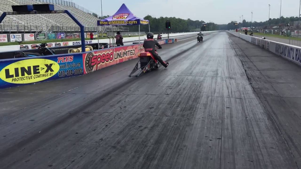 Kawasaki KZ Dragbikes Battle