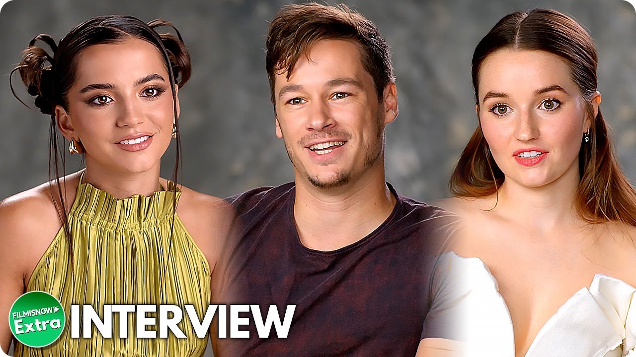 ROSALINE (2022) | Cast & Filmmaker On-Set Interview