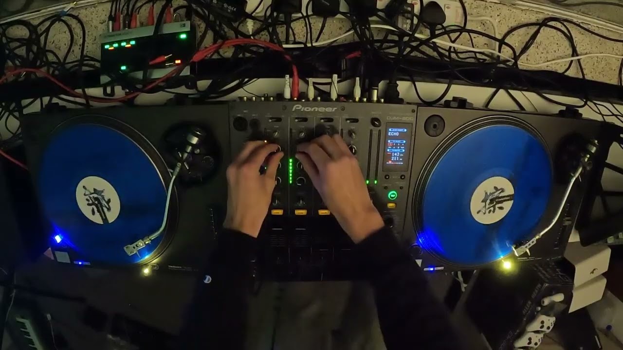 UK Garage Warpers and Niche Bassline Mix