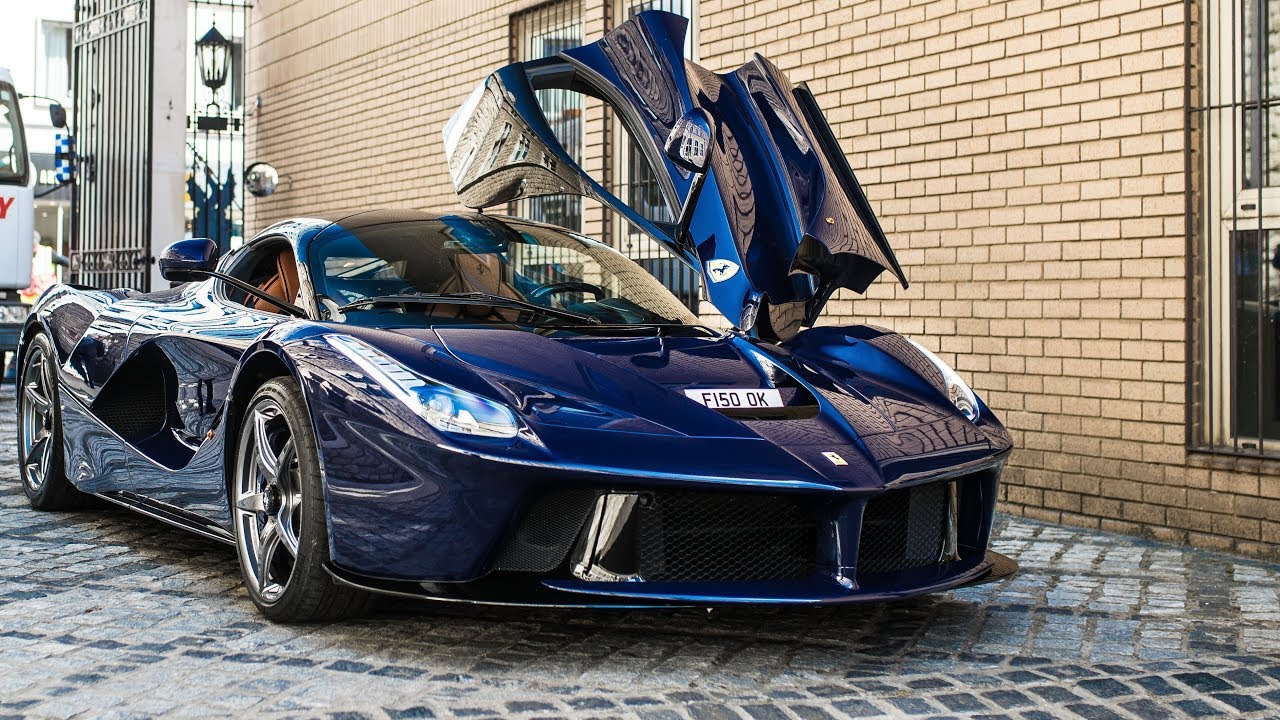 Pink Floyd Drummer Nick Mason's Blue LaFerrari in London!!