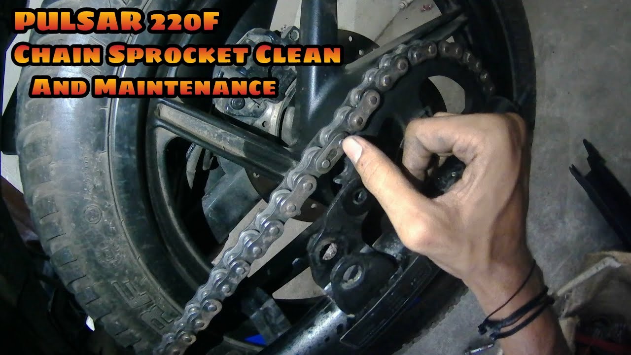 Pulsar 220F Chain Sprocket Clean And Maintenance | Peter Vlogs Tamil