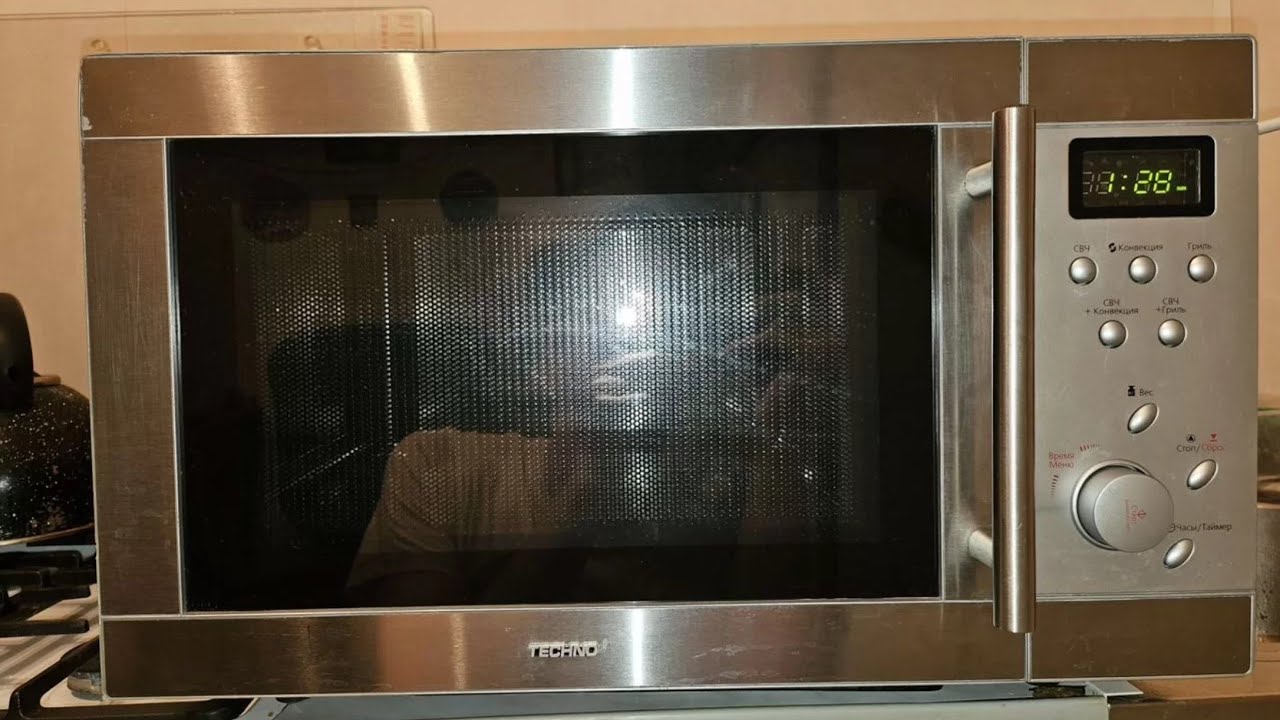 Необычная 20ти летняя микроволновка Techno rs-1350cs