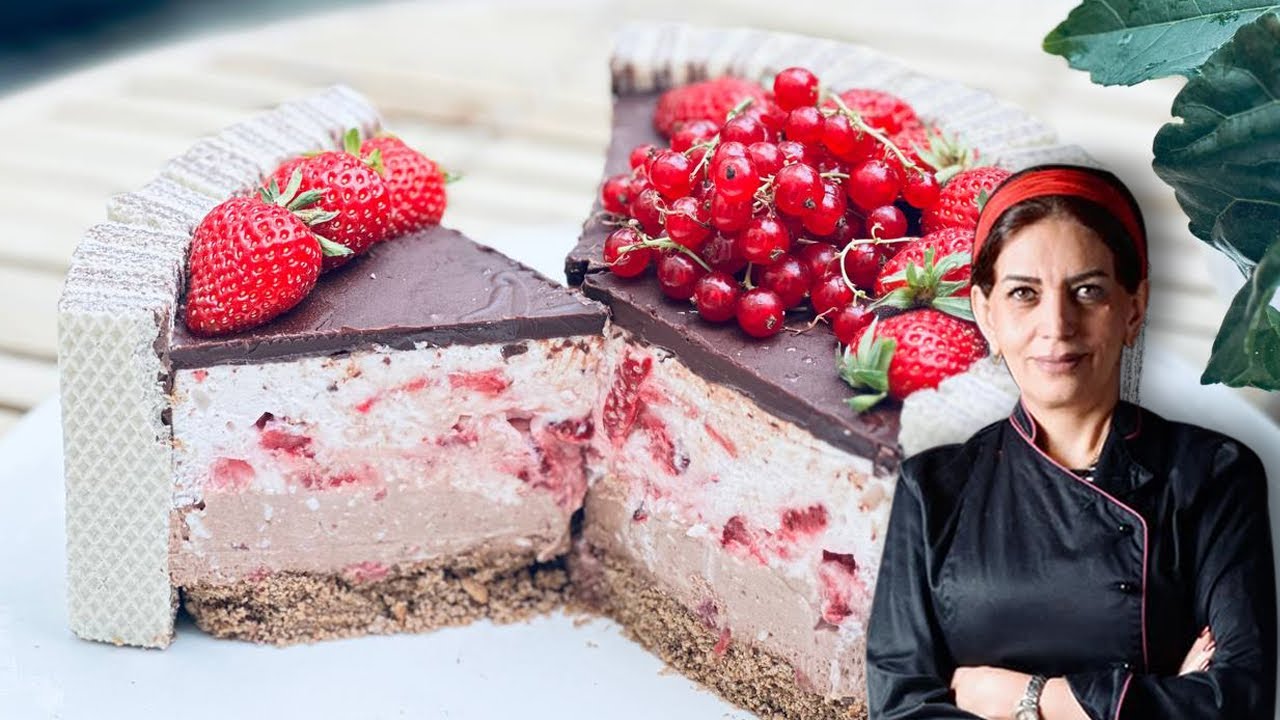 Fruity Bisco Cheesecake