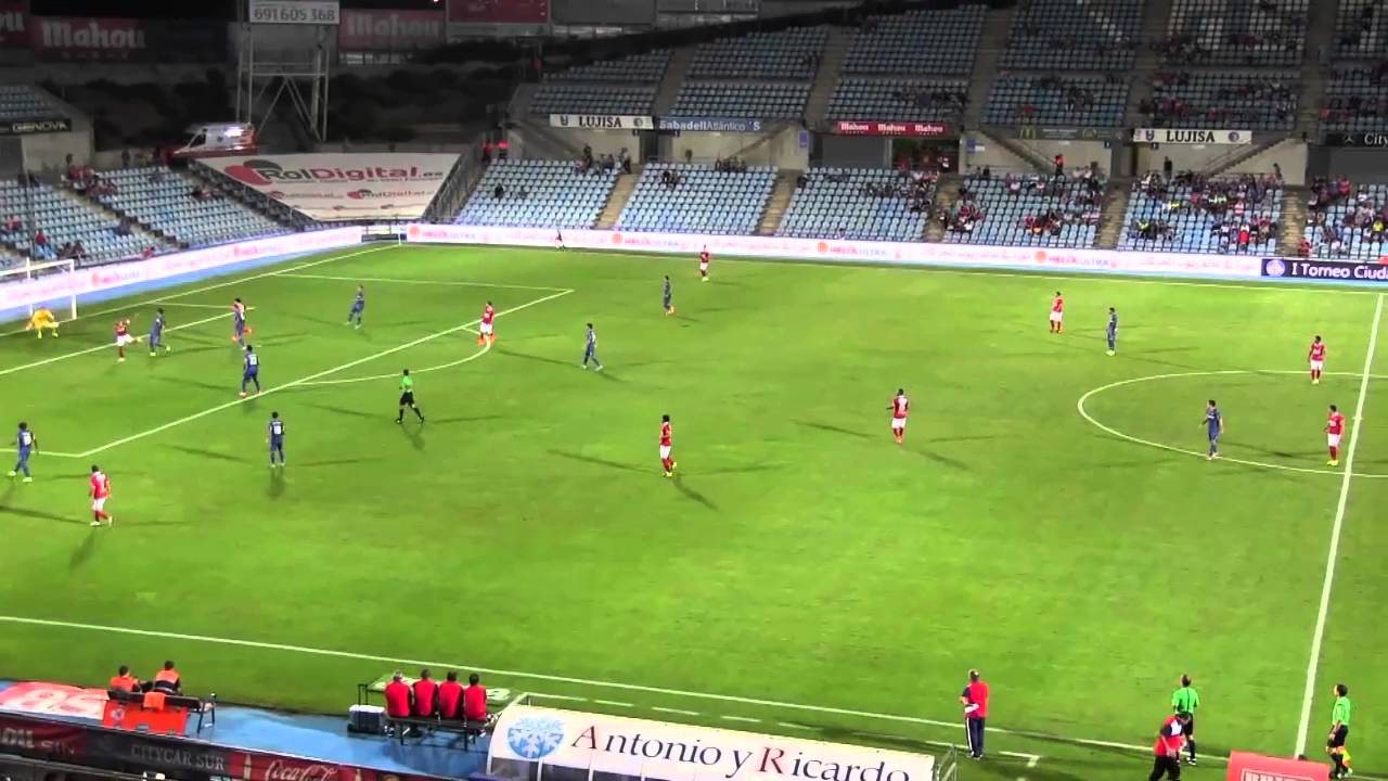 Close shot saved by Megyeri