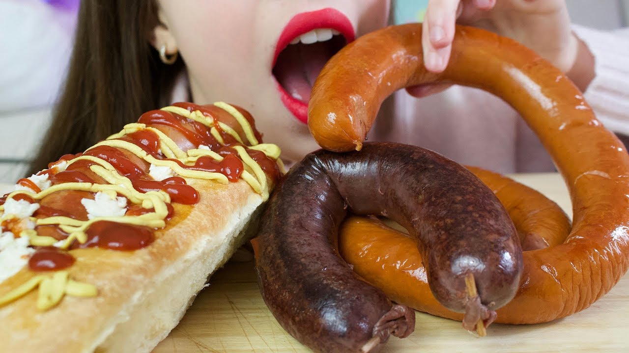 ASMR GIANT EUROPEAN SAUSAGES + Big HOT DOG (CRUNCHY Eating Sounds)