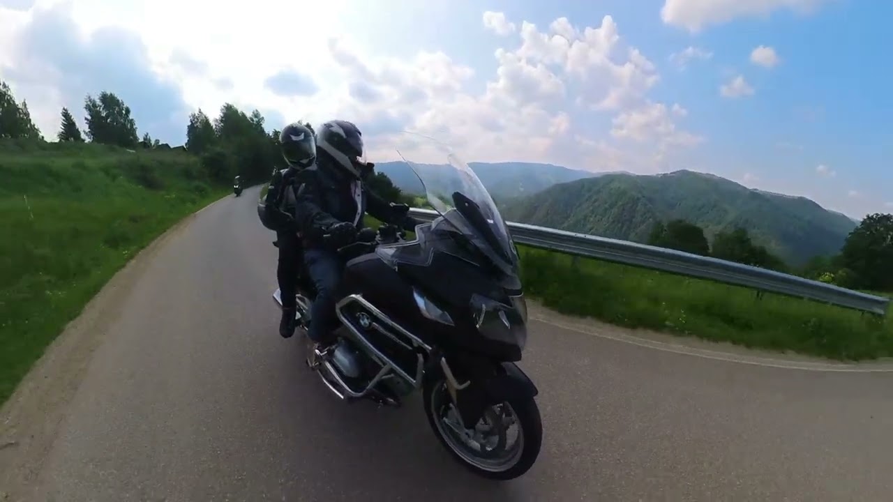 ERDÉLYBEN MOTORRAL  A TÁBORNOK ÚTJA   Drumul generalului
