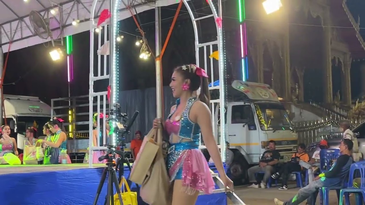 รวมเพลงเปิดวงยาวๆไปเลย จ้า #รำวงเพชรบุรี ณ วัดโคกบำรุงราษฎร์ วงดนตรีบ้านไทยคอมโบ้(สาคร)😊