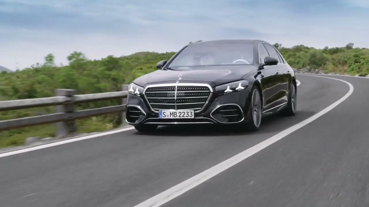 Mercedes-Benz S 500 4MATIC Saloon long version Driving Video