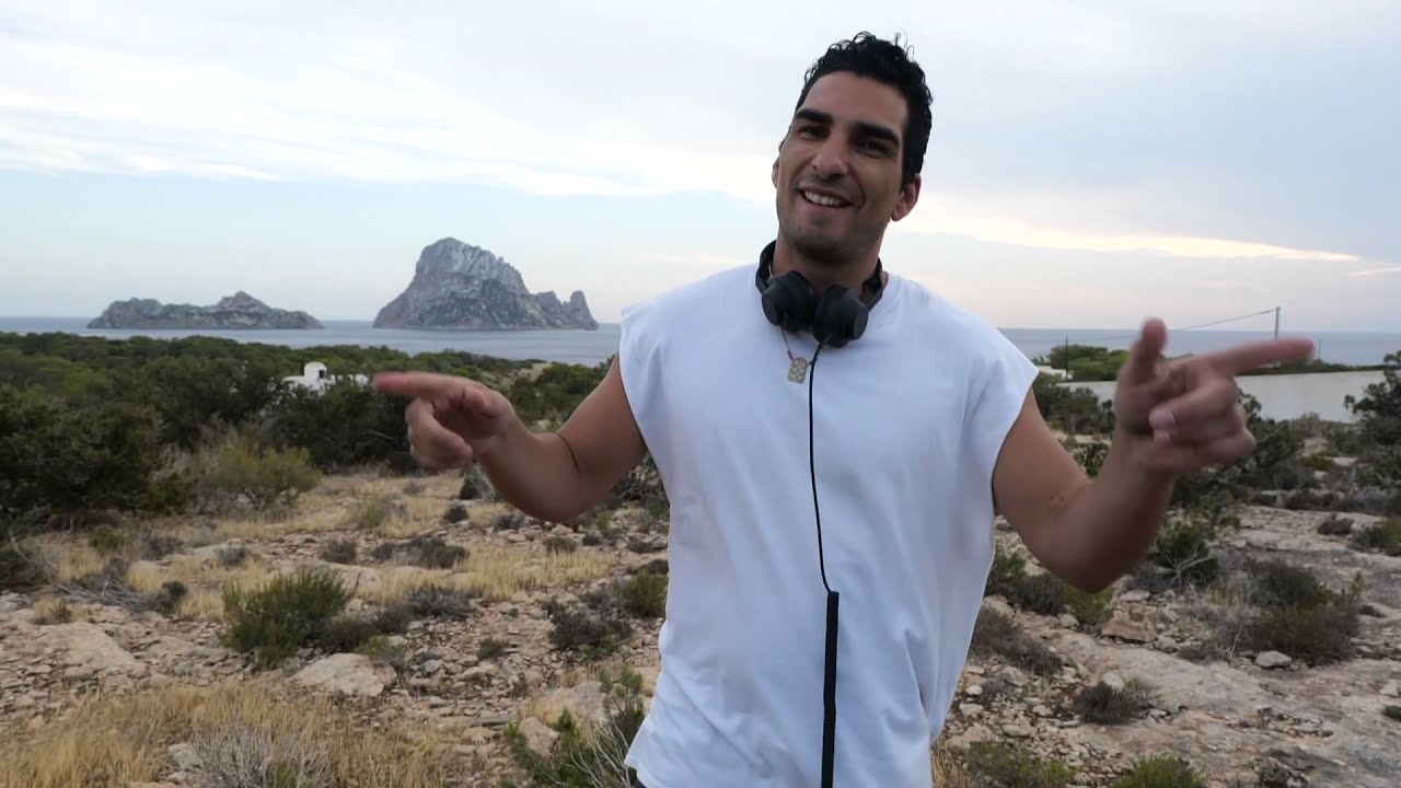 Leandro Da Silva live set @ Es Vedrà (Ibiza)