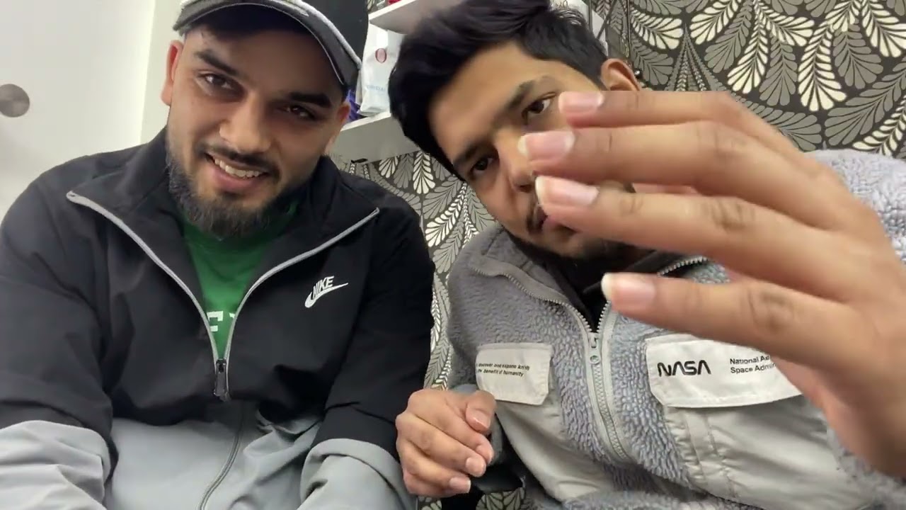 Indian Barber Income In Canada | 60 lakhs Income of Barber in Canada 