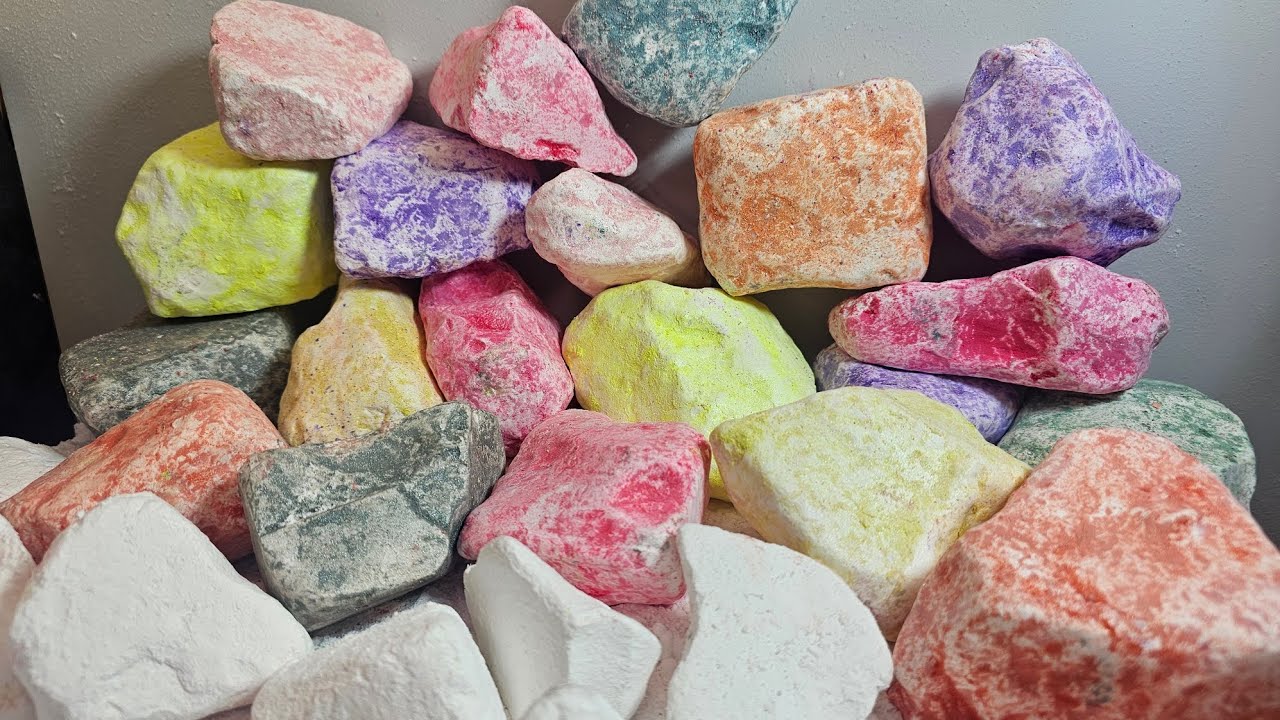 Rainbow 🌈 Chunks and Jumbos Gymchalk Crushes ASMR Satisfying Relaxing Dusty Powder Play 