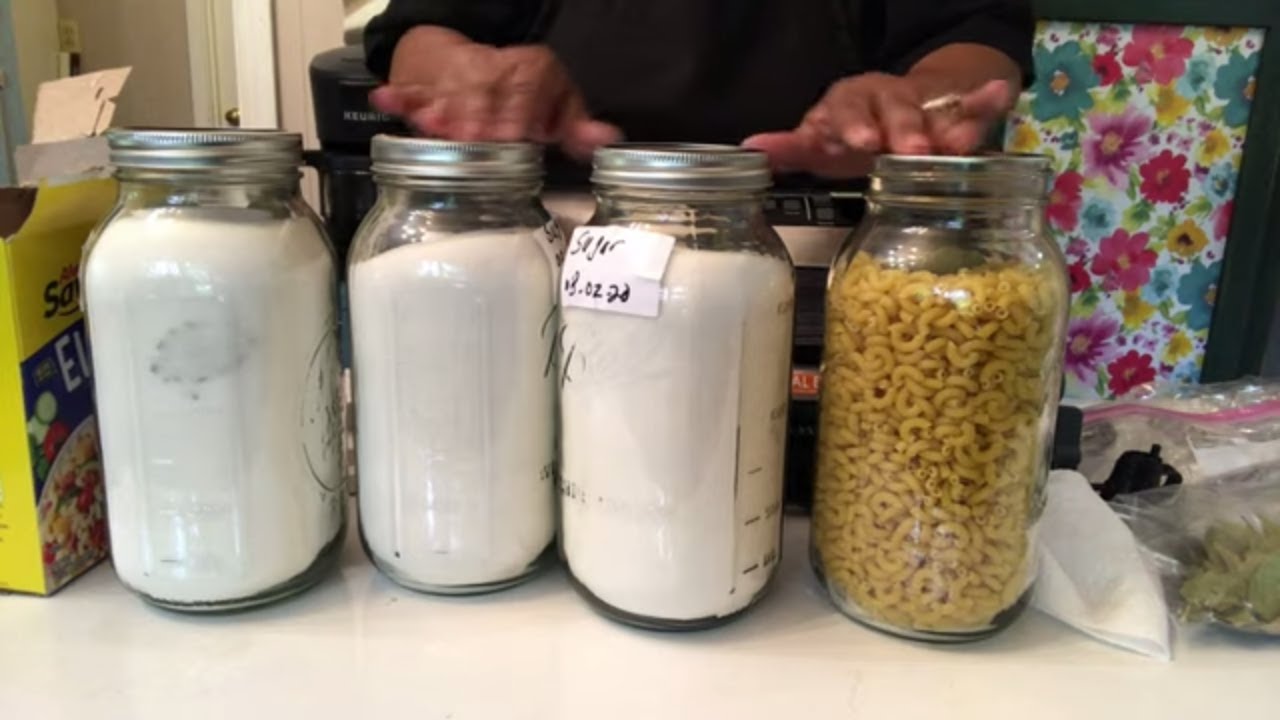 HOW TO VACUUM SEAL MASON JARS FOR LONG TERM FOOD STORAGE USING JAR KIT ACCESSORY