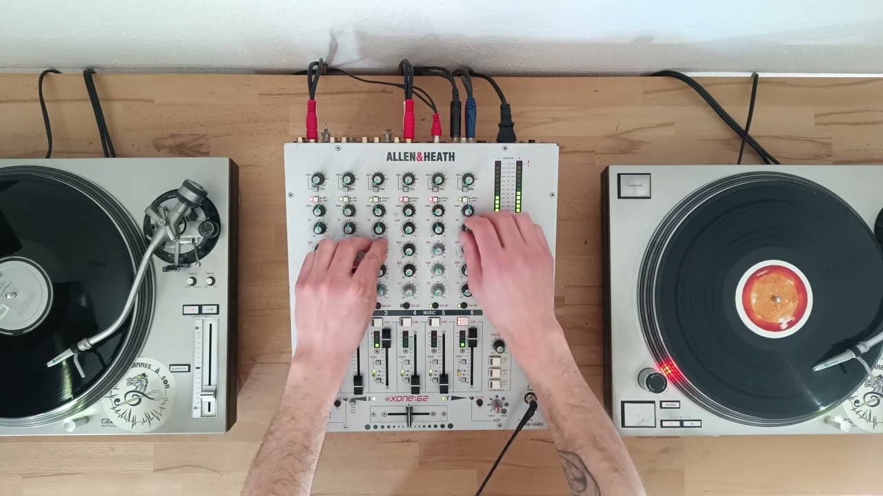 Old school techno vinyl mix Vol.26 (tracklist)