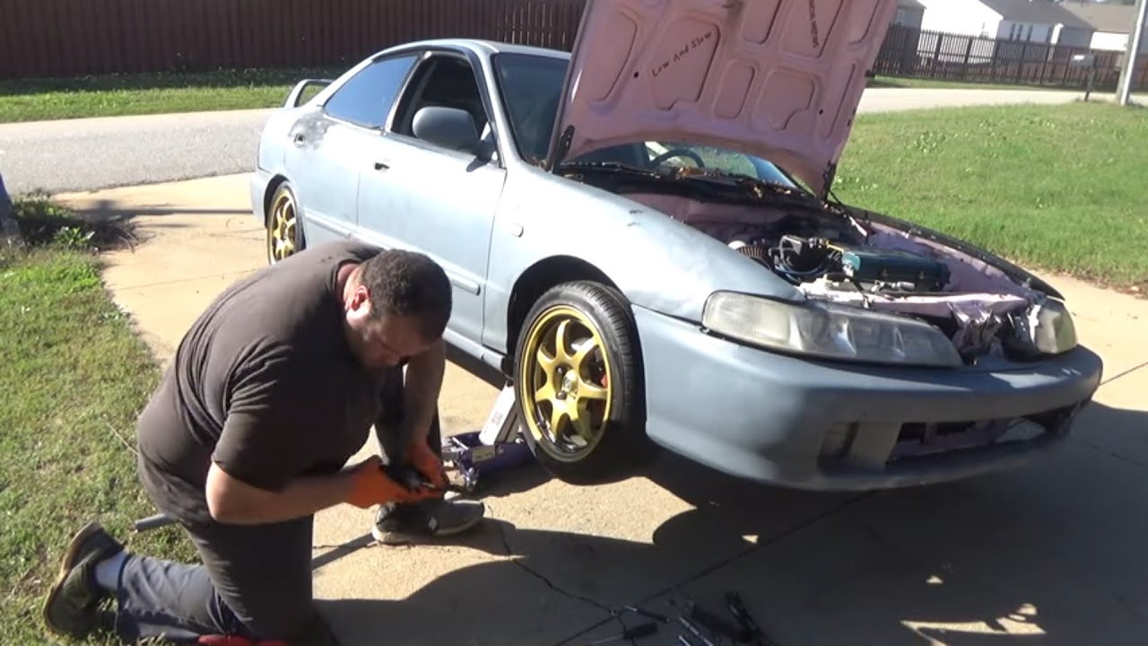 $600 Integra project: DIY Ebay coilover installation and new wheels (maxpeedingrods)