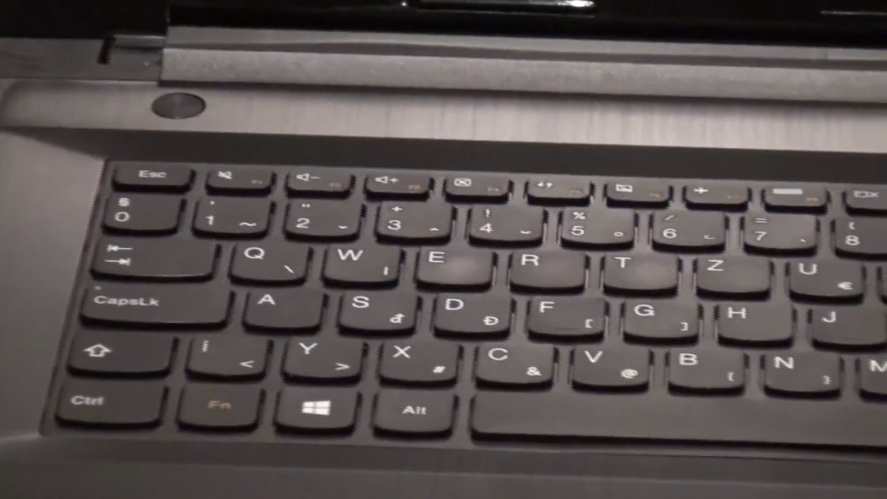 Lenovo IdeaPad Z70-80 laptop uboxing │kicsomagol&aacute;s
