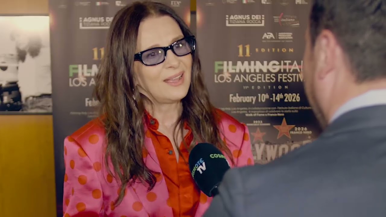 Filming Italy Los Angeles Red Carpet   Emily In Paris
