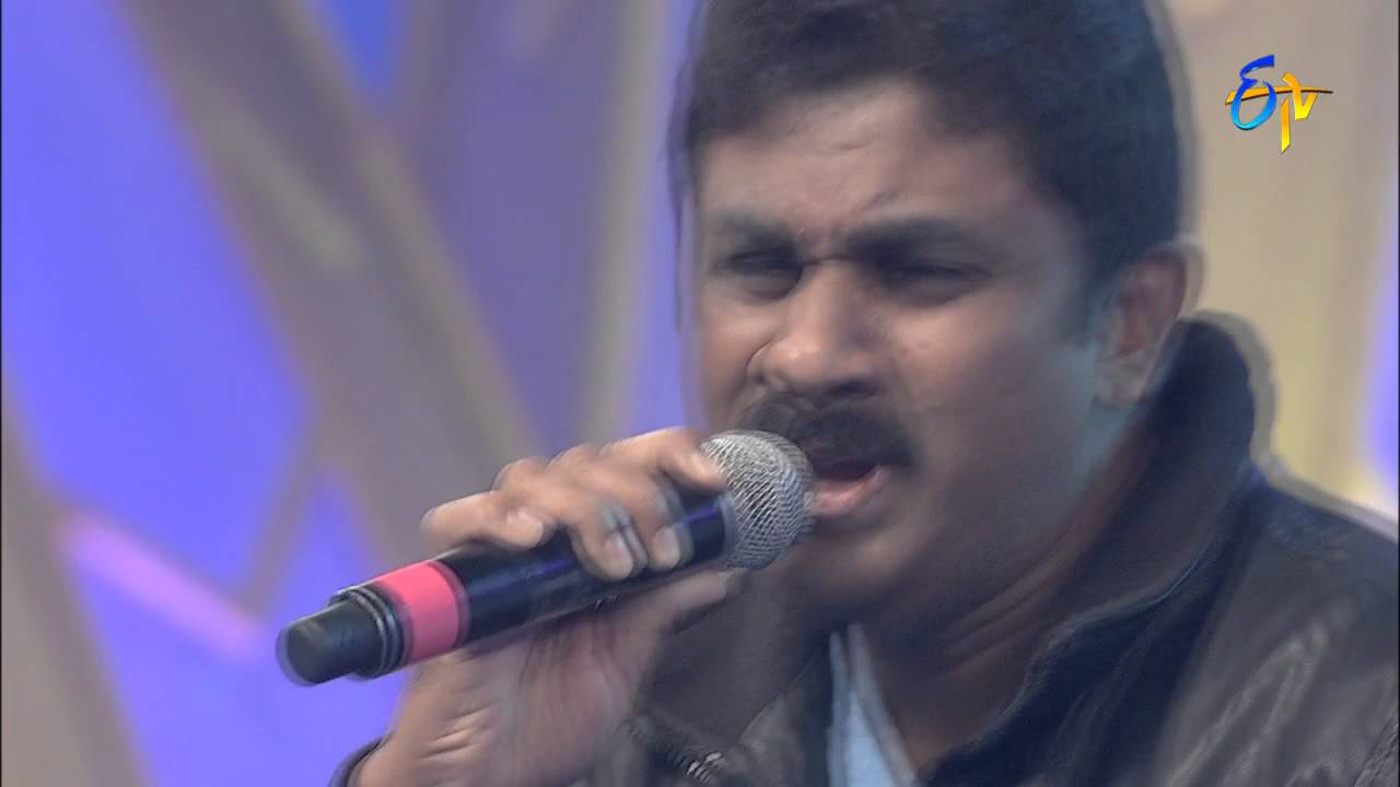 Raghu Kunche Performance - Cheliya Cheyliya Song in Ongole ETV @ 20 Celebrations