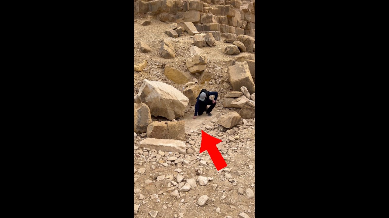 What&rsquo;s that at the base of the &ldquo;Bent Pyramid?&rdquo;