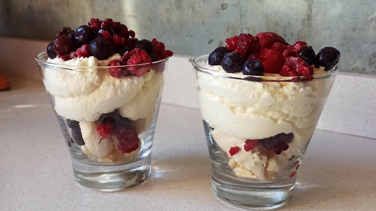 Mousse de Mascarpone y frutos rojos